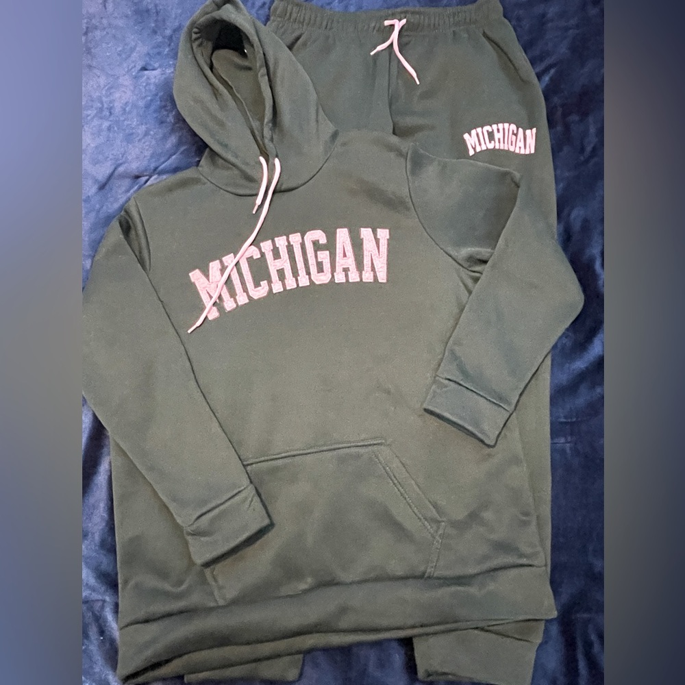 Michigan Sweat Suit